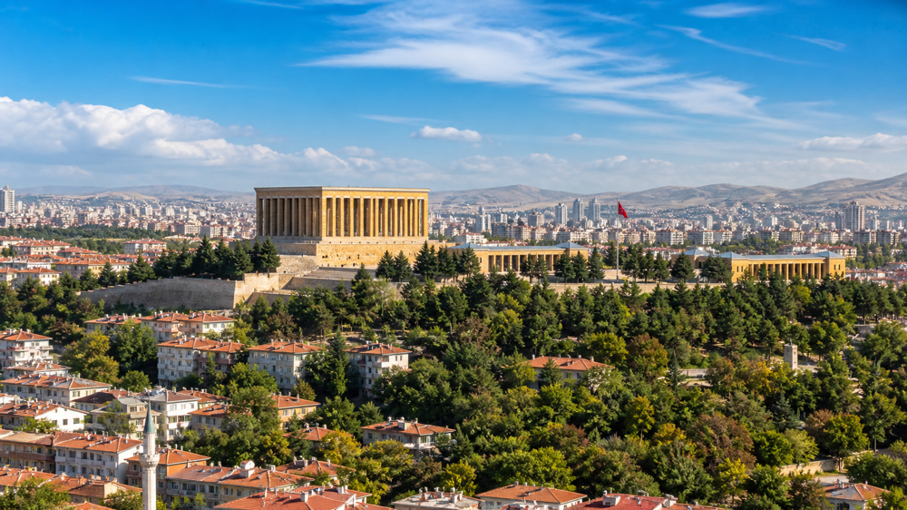 Anıtkabir ve Ankara şehir manzarası
